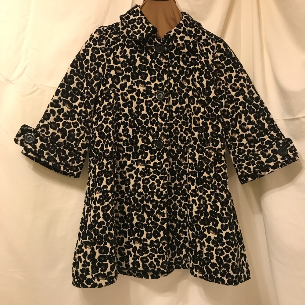 Cloth Forever 21 coat. Size large.